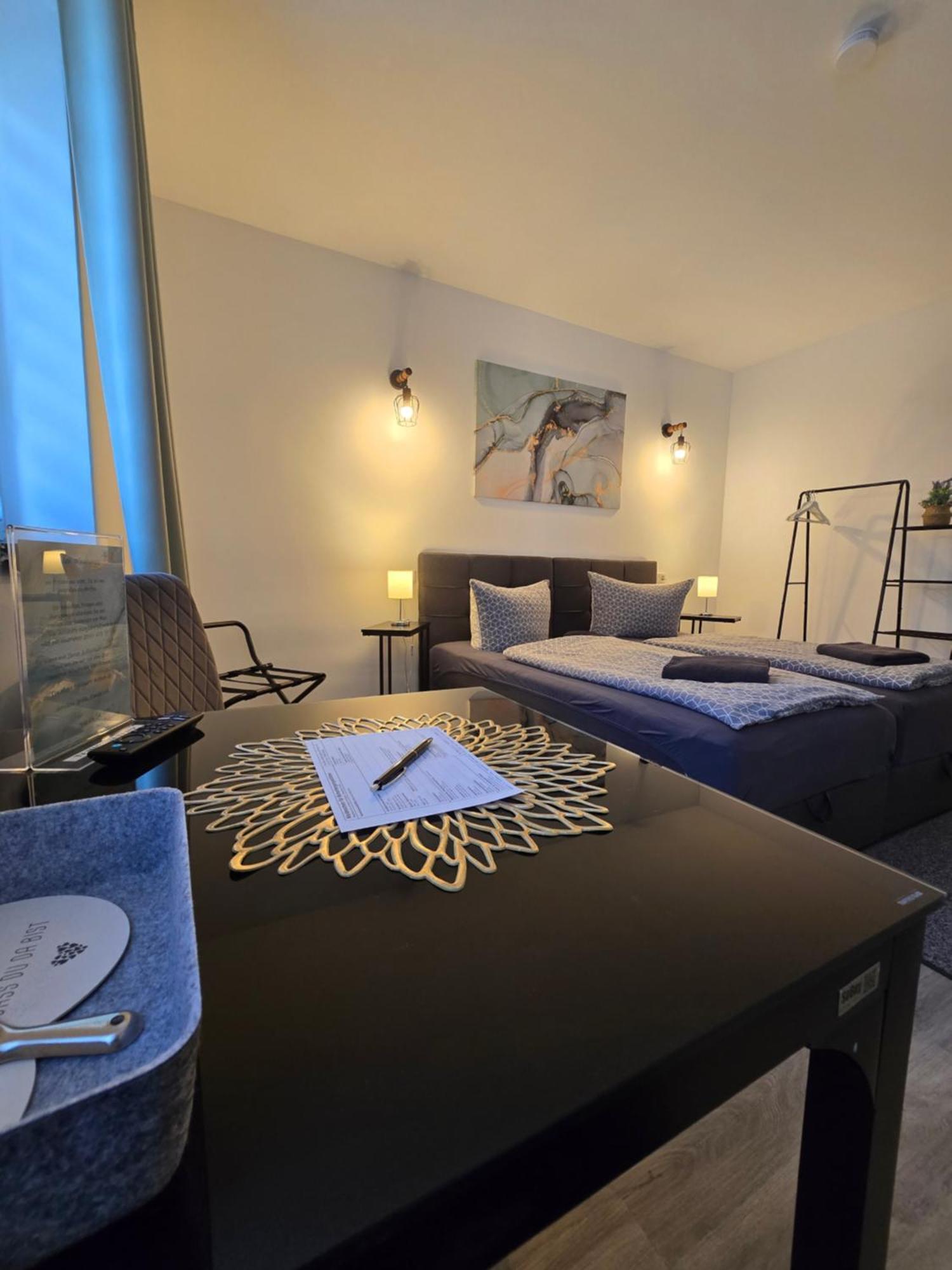 Airbnb, Moderne, Ruhige Und Helle Doppelzimmer, Naehe Magdeburg, A14 & A2 Dahlenwarsleben Exterior foto